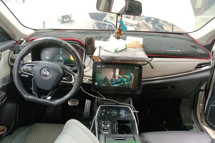 Used WM Motor EX5 2019 EX5 Zhixing 2.0 Lite Exploration Edition 400 Center Console