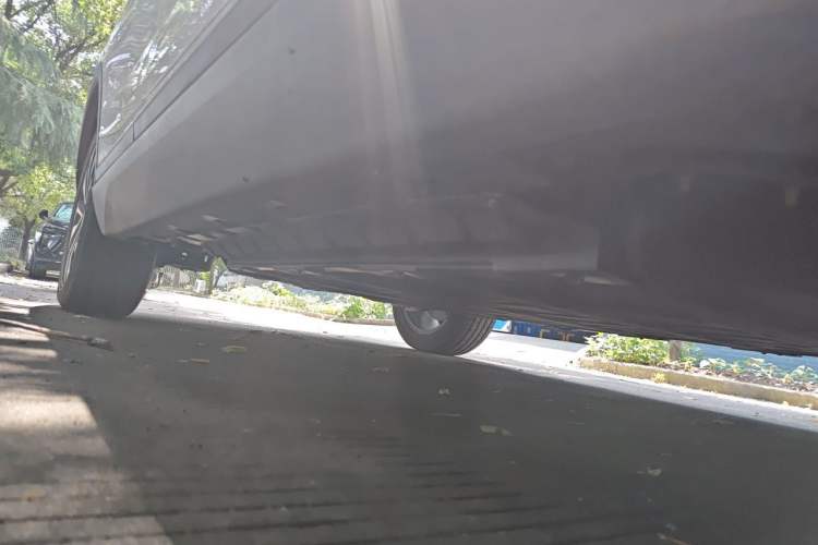 Used WM Motor EX5 2019 EX5 Lite Exploration Edition 400 Chassis Front Right