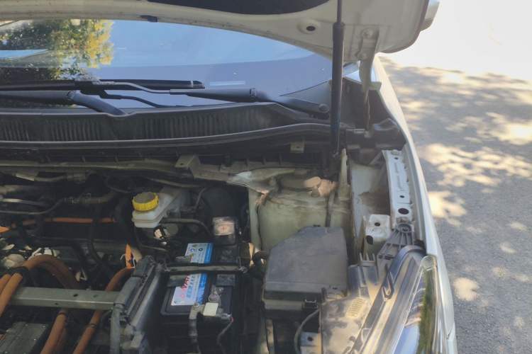 Used WM Motor EX5 2019 EX5 Mate Weymeng Edition 400 Engine Bay Left