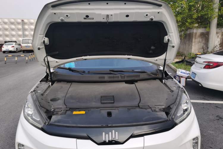 Used WM Motor EX5 2019 EX5 Extra Innovation Edition 400 Engine Bay