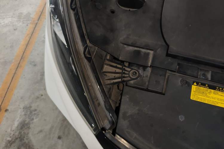 Used WM Motor EX5 2019 EX5 ZhiXing 2.0 Extra Innovation Edition 400 Engine Bay Right