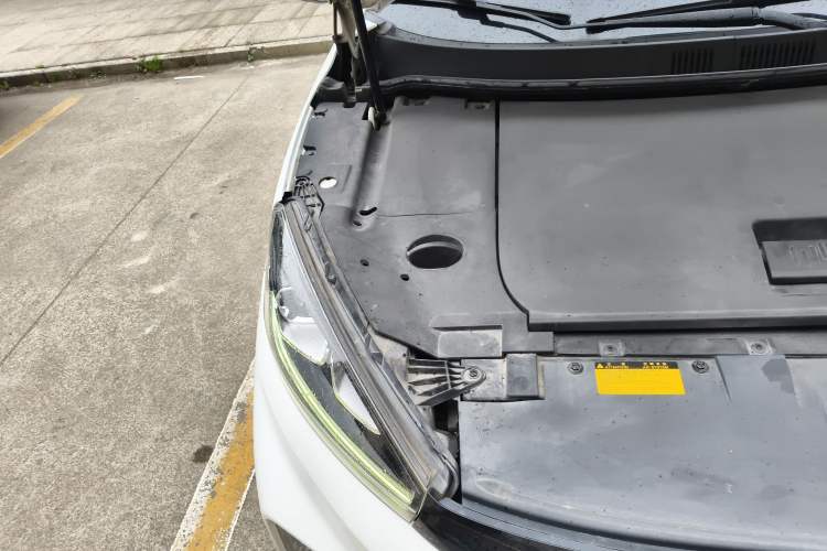 Used WM Motor EX5 2019 EX5 Lite Exploration Edition 400 Engine Bay Right