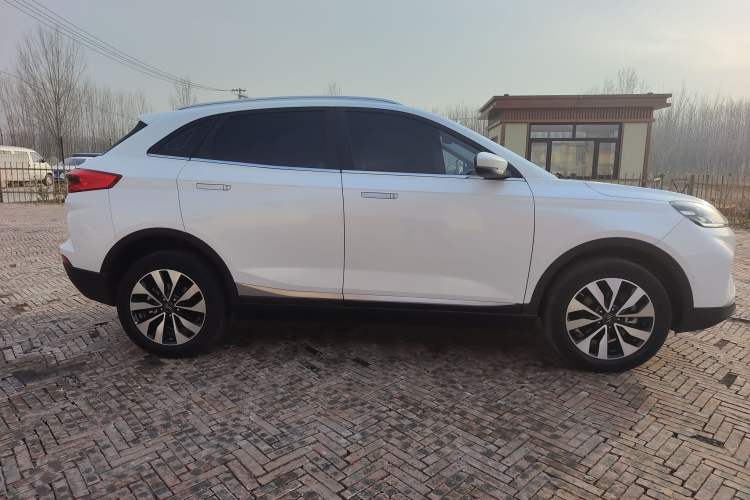 Used WM Motor EX5 2019 EX5 Lite Exploration Edition 520 Exterior 4
