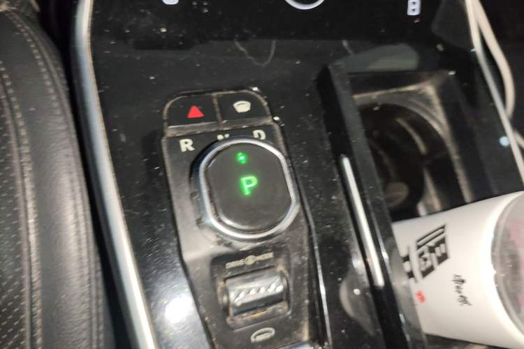 Used WM Motor EX5 2019 EX5 ZhiXing 2.0 Extra Innovation Edition 400 Gear Lever