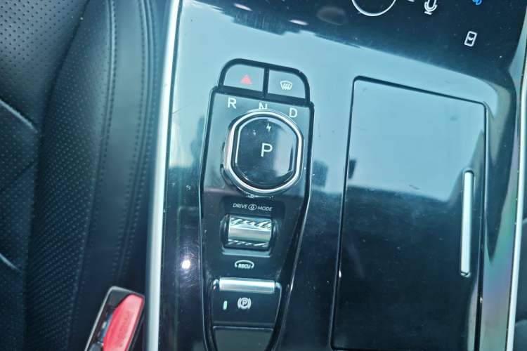 Used WM Motor EX5 2019 EX5 ZhiXing 2.0 Extra Innovation Edition 400 Gear Lever