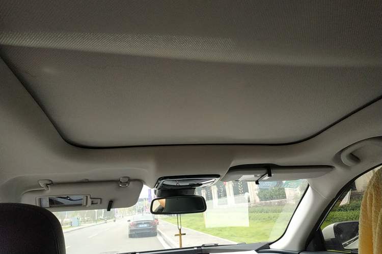 Used WM Motor EX5 2019 EX5 Extra Innovation Edition 400 Headliner