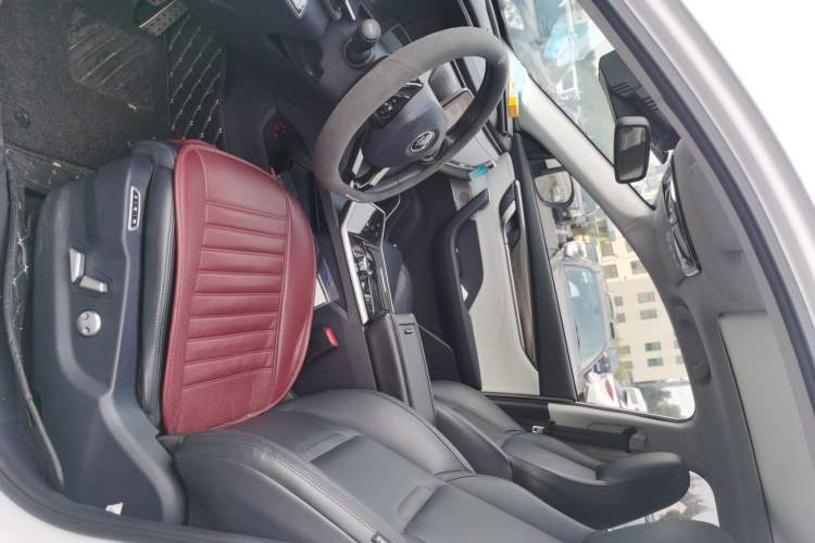Used WM Motor EX5 2019 EX5 Extra Innovation Edition 400 Interior 1