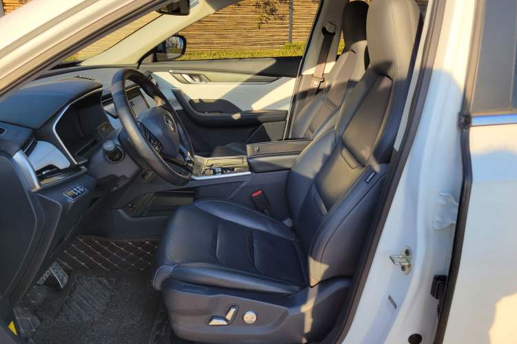 Used WM Motor EX5 2019 EX5 ZhiXing 2.0 Extra Innovation Edition 400 Interior 2