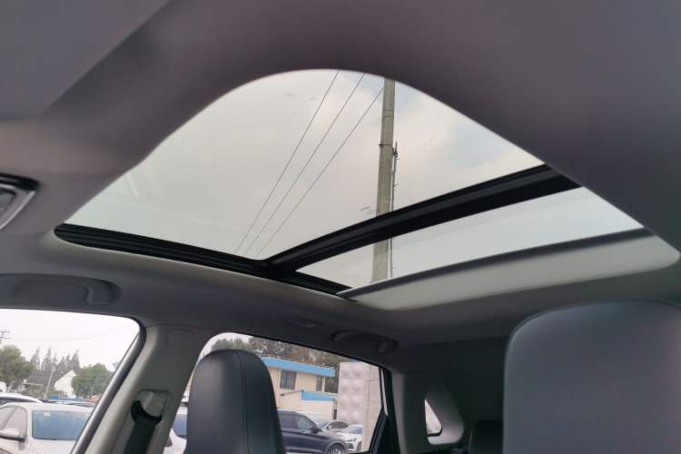 Used WM Motor EX5 2019 EX5 Extra Innovation Edition 400 Interior 4