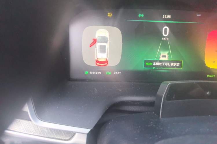 Used WM Motor EX5 2019 EX5 Lite Exploration Edition 520 Odometer Close Up