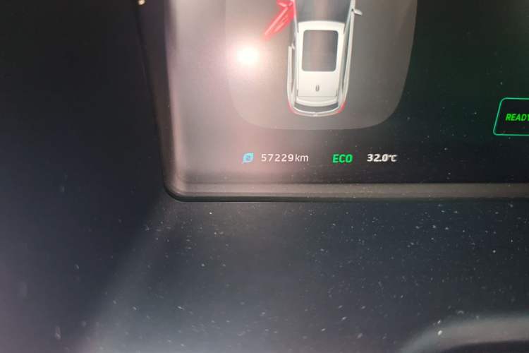 Used WM Motor EX5 2019 EX5 ZhiXing 2.0 Extra Innovation Edition 400 Odometer Close Up