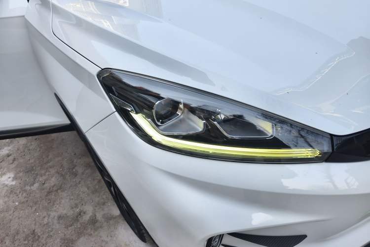 Used WM Motor EX5 2019 EX5 Lite Exploration Edition 400 Right Front Headlight