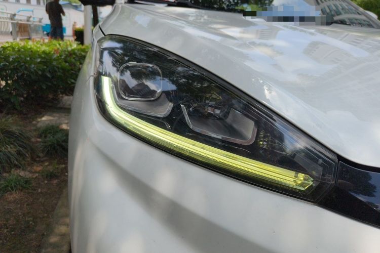 Used WM Motor EX5 2019 EX5 Extra Innovation Edition 400 Right Front Headlight