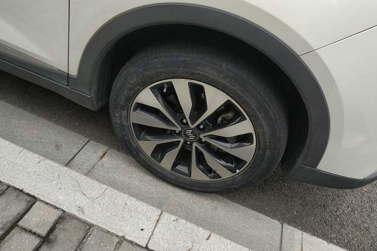 Used WM Motor EX5 2019 EX5 Extra Innovation Edition 400 Right Front Wheel Hub
