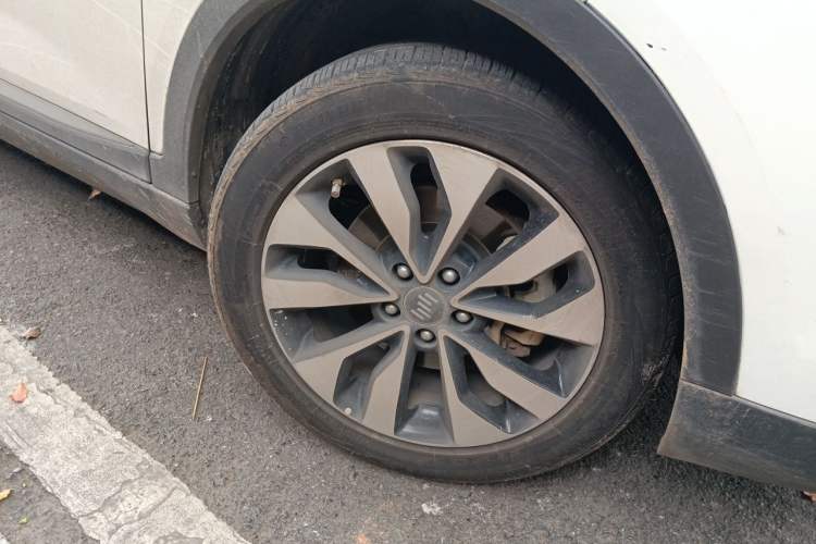 Used WM Motor EX5 2019 EX5 Zhixing 2.0 Lite Exploration Edition 400 Right Front Wheel Hub