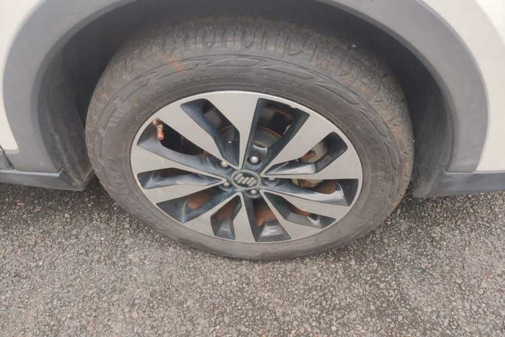 Used WM Motor EX5 2019 EX5 Extra Innovation Edition 400 Right Front Wheel Hub