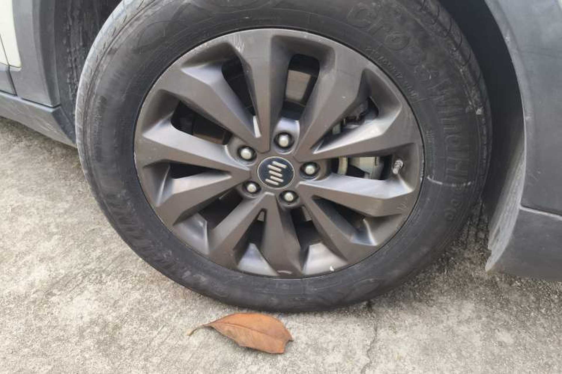Used WM Motor EX5 2019 EX5 Mate Weymeng Edition 400 Right Front Wheel Hub