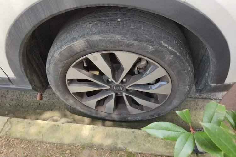 Used WM Motor EX5 2019 EX5 Extra Innovation Edition 400 Right Front Wheel Hub