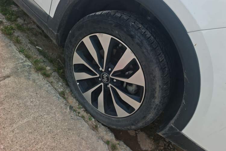 Used WM Motor EX5 2019 EX5 ZhiXing 2.0 Extra Innovation Edition 400 Right Front Wheel Hub