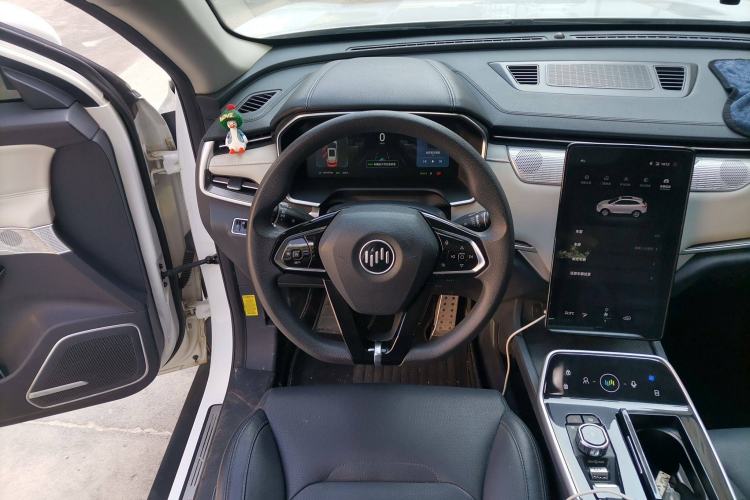 Used WM Motor EX5 2019 EX5 Mate Weymeng Edition 400 Steering Wheel
