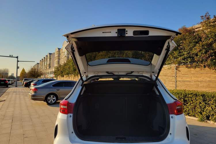 Used WM Motor EX5 2019 EX5 ZhiXing 2.0 Extra Innovation Edition 400 Trunk