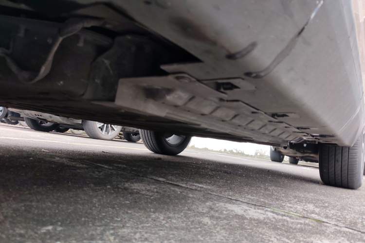 Used WM Motor EX5 2019 EX5 Lite Exploration Edition 400 Chassis Front Left