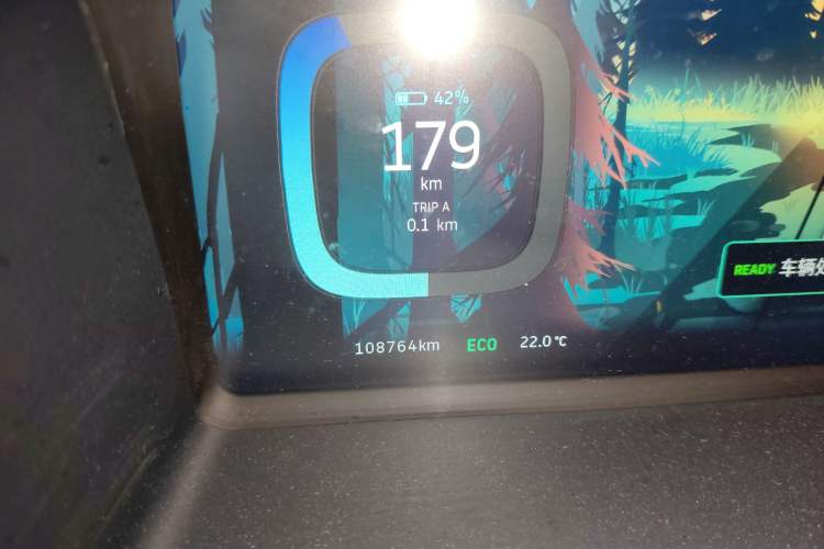 Used WM Motor EX5 2019 EX5 Lite Exploration Edition 400 Odometer Close Up