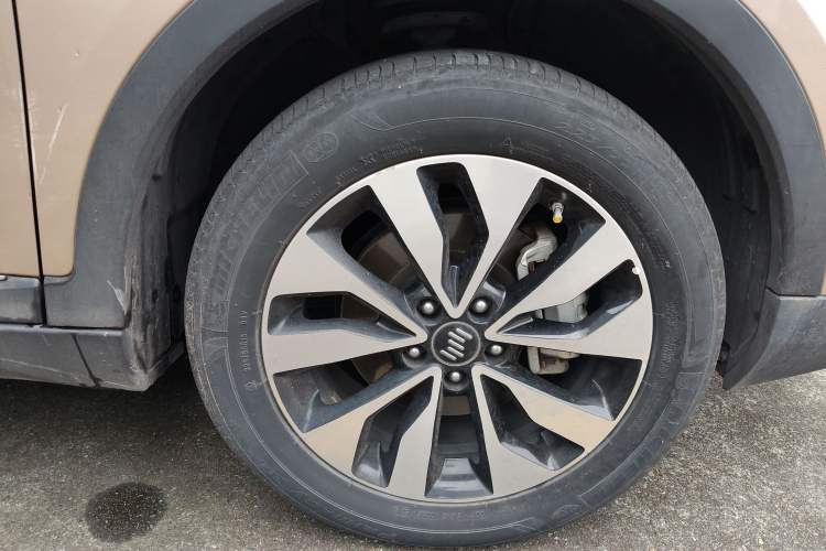 Used WM Motor EX5 2019 EX5 Lite Exploration Edition 400 Right Front Wheel Hub