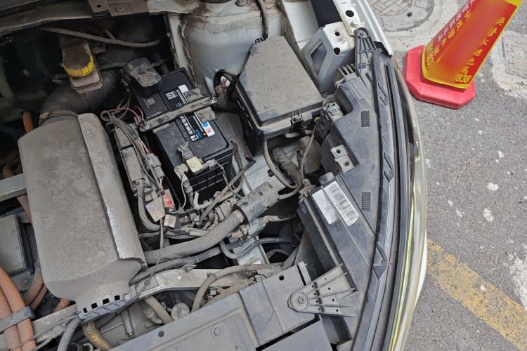 Used WM Motor EX5 2020 EX5-Z Fun Dynamic Edition Engine Bay Left