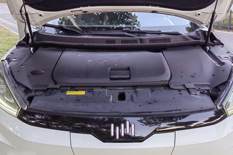 Used WM Motor EX5 2020 EX5 400 Jike Xing Edition Engine Bay