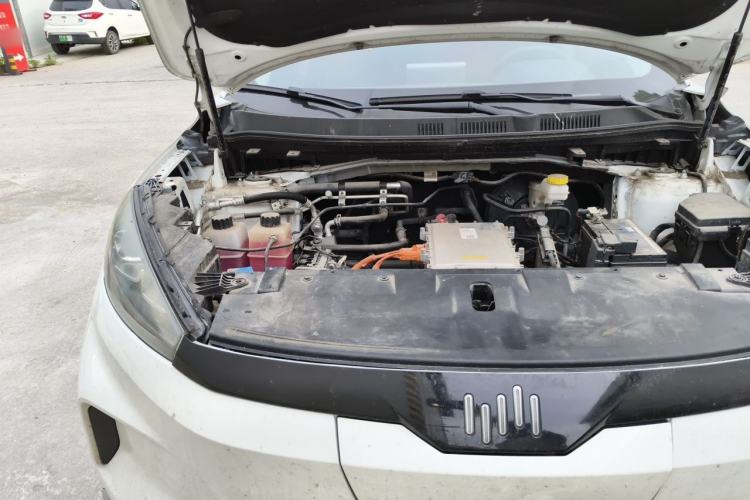 Used WM Motor EX5 2020 EX5 400 Jike Xing Edition Engine Bay Right