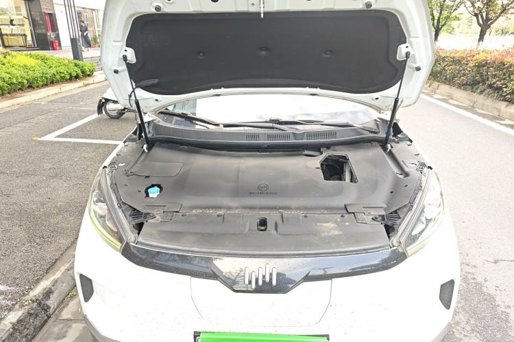 Used WM Motor EX5 2020 EX5 400 Jike Xing Edition Engine Bay