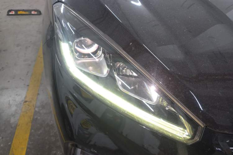 Used WM Motor EX5 2021 EX5-Z Fun Dynamic Edition Right Front Headlight