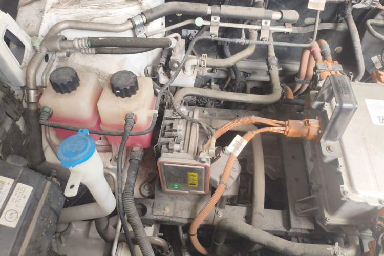Used WM Motor EX5 2021 EX5-Z Fun Dynamic Edition Engine Bay Right