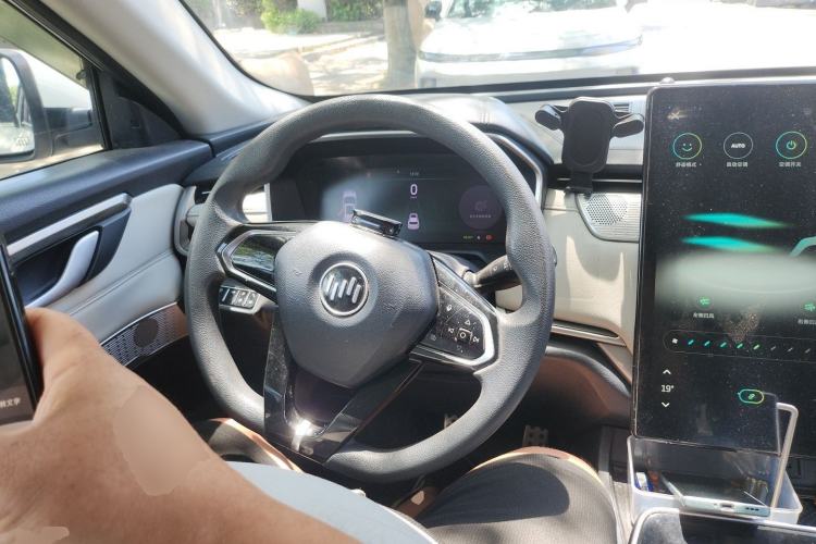 Used WM Motor EX5 2021 EX5-Z Fun Dynamic Edition Steering Wheel