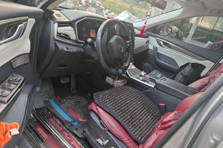 Used WM Motor EX5 2022 Facelift EX5-Z Pro All-Round Edition Driver Seat