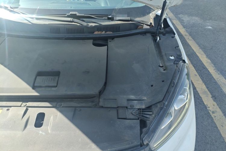 Used WM Motor EX5 2022 EX5 400 Jike Xing Edition Engine Bay Left