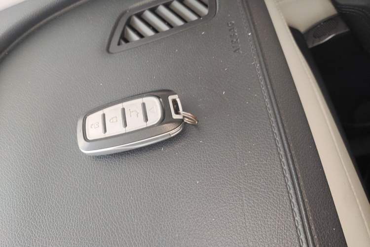 Used WM Motor EX5 2022 EX5 400 Jike Xing Edition Vehicle Key
