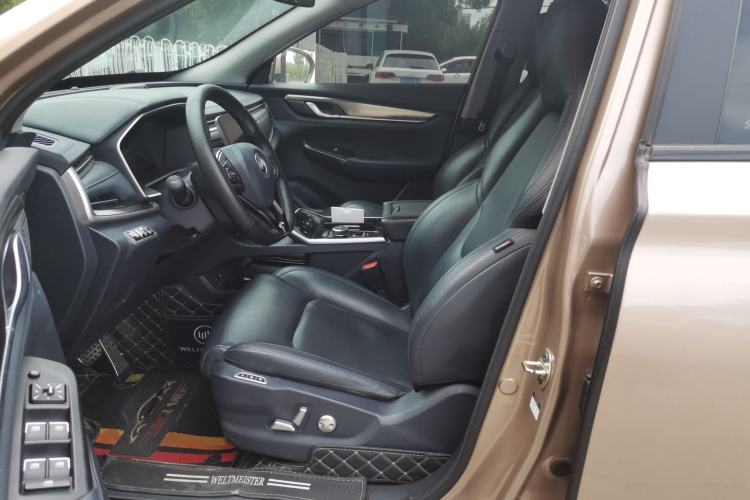 Used WM Motor EX6 2020 Plus Founder's Edition – First Launch Left Front Seat