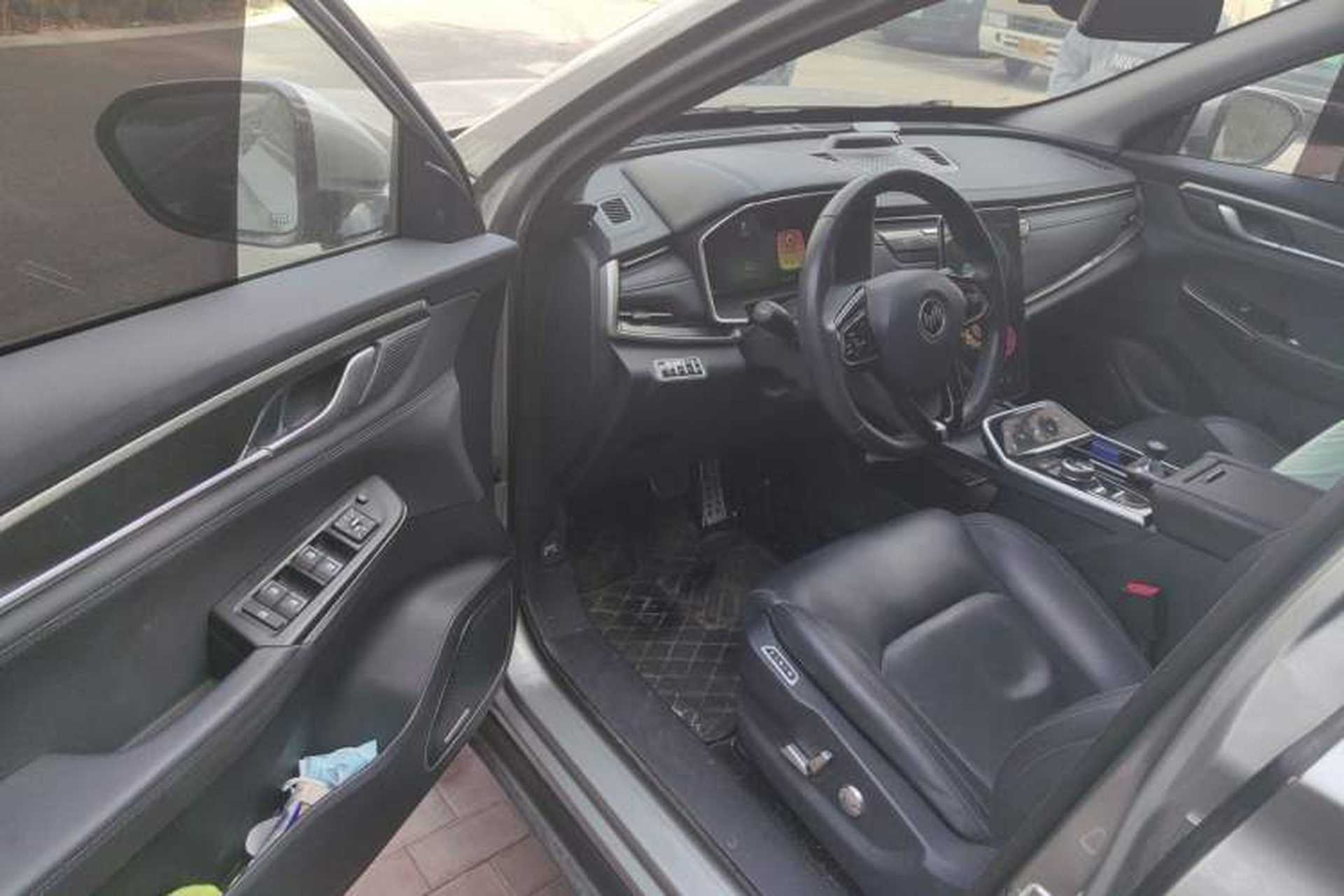 Used WM Motor EX6 2020 Plus Founder's Edition – First Launch Driver Seat