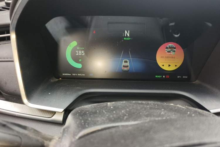 Used WM Motor EX6 2020 Plus 400 Lite Edition Odometer Close Up