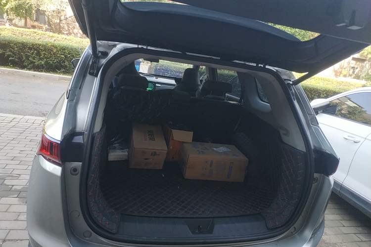 Used WM Motor EX6 2020 Plus 400 Polar Edition Trunk