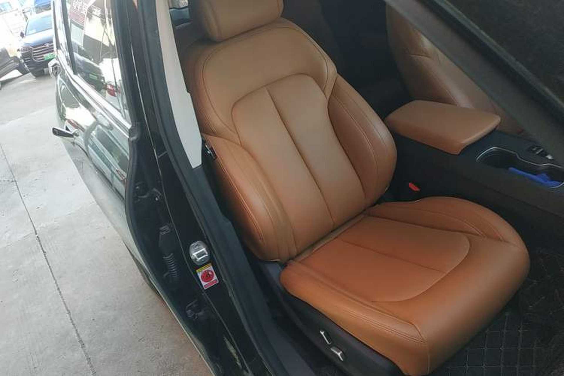 Used WM Motor W6 2021 520km PRO All-Round Edition Right Front Seat