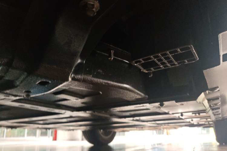 Used WM Motor W6 2021 520km PRO All-Round Edition Chassis Rear Right