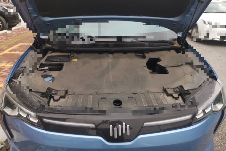Used WM Motor W6 2021 520km PRO All-Round Edition Engine Bay