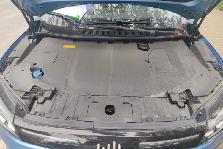 Used WM Motor W6 2021 520km PRO All-Round Edition Engine Bay
