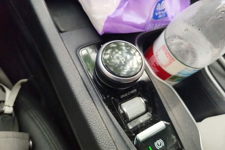 Used WM Motor W6 2021 520 km NEX Exploration Edition Gear Lever