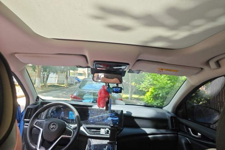 Used WM Motor W6 2021 520km PRO All-Round Edition Headliner