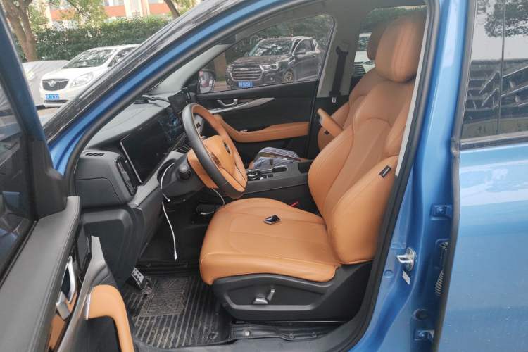 Used WM Motor W6 2021 520km PRO All-Round Edition Left Front Seat