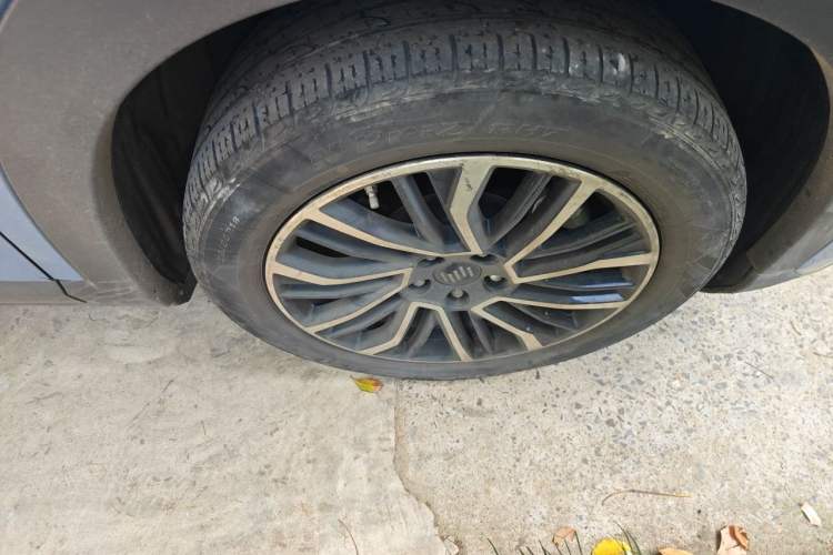 Used WM Motor W6 2021 520km PRO All-Round Edition Right Front Wheel Hub